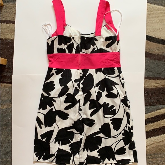 Black & White Floral w/ Pink Accents Bubble Dress - Picture 2 of 4